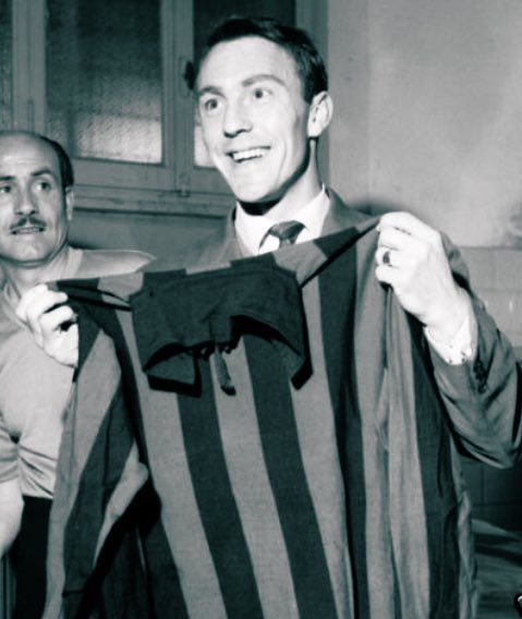 Chad ⭐⭐ (@chelseachadder) on Twitter photo On this day: 1961 - Jimmy Greaves moved from <a href="/ChelseaFC/">Chelsea FC</a> to AC Milan. #cfcHeritage #Chelsea On this day: 1961 - Jimmy Greaves moved from <a href="/ChelseaFC/">Chelsea FC</a> to AC Milan. #cfcHeritage #Chelsea
