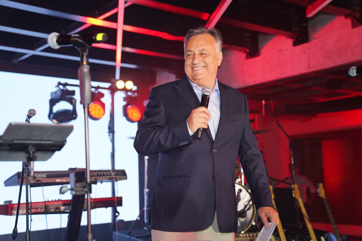 ulgur_orhan's tweet image. 22 Mayıs’ta @2plantr Terminal İstanbul’da değerli konuklarımızla birlikte yazı karşıladık!
90’lar konsepti ve Yol Project’in canlı performansıyla dolu dolu bir gece yaşadık.
Katılan herkese teşekkürler! 

#2plan #YazaMerhaba #Otomotiv #YolProject #Networking #Terminalİstanbul