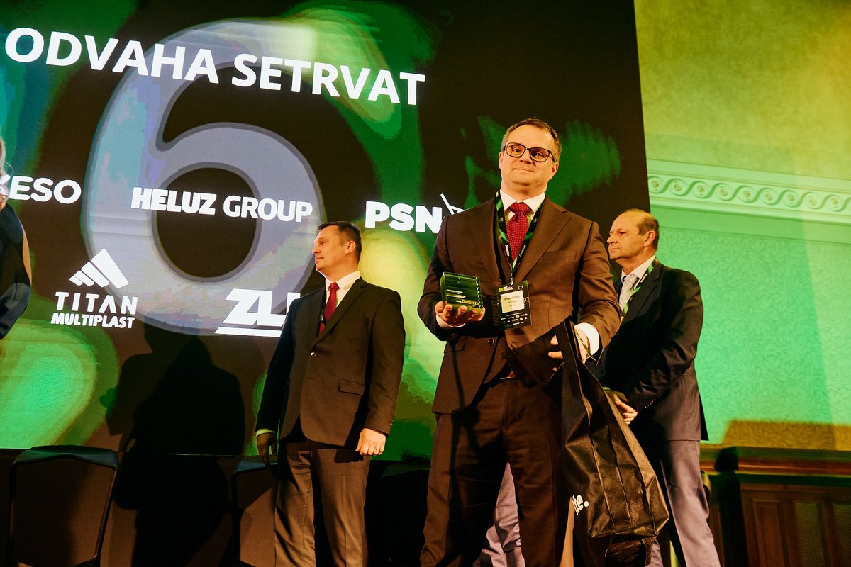 akesoholding's tweet photo. Pošesté mezi elitou! 🤩 S hrdostí oznamujeme, že jsme již pošesté získali prestižní ocenění Czechia Best Managed Companies od @Deloitte. Toto ocenění nás řadí mezi nejlépe řízené firmy v Česku a odráží naši strategii, odhodlání i schopnost růst v dynamickém prostředí. https://t.co/2mzCXcQhRk