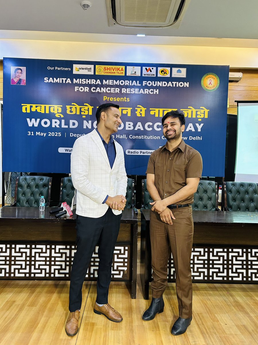 Sameer Bhati (@drsameerbhati) on Twitter photo Felicited Mr. Gaurav Bidhuri- <a href="/GauravBidhuri_/">Gaurav Bidhuri ๐ฎ๐ณ</a> , 4th Indian boxer to win a medal in his debut World Boxing Championship ๐ฅ
At #WorldNoTobaccoDay event by <a href="/cancerbhagao/">Cancer Bhagao</a> ๐ญ
#GauravBidhuri #NoTobacco #Delhi #CancerAwareness #TobaccoFreeIndia #CancerFreeIndia #DrSameerBhati Felicited Mr. Gaurav Bidhuri- <a href="/GauravBidhuri_/">Gaurav Bidhuri ๐ฎ๐ณ</a> , 4th Indian boxer to win a medal in his debut World Boxing Championship ๐ฅ
At #WorldNoTobaccoDay event by <a href="/cancerbhagao/">Cancer Bhagao</a> ๐ญ
#GauravBidhuri #NoTobacco #Delhi #CancerAwareness #TobaccoFreeIndia #CancerFreeIndia #DrSameerBhati