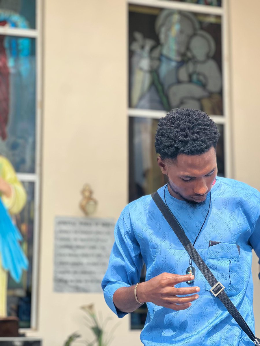 PhezzyLeo's tweet photo. Happy birthday to me 🎉🎂🌟💯🎈
Wishing myself the best wishes of my life ✨ 
@Zlatan_Ibile @DONJAZZY @davido @RealChiefPriest  pls bless for my birthday I want to celebrate but I don't have money 😢🙏🙏 https://t.co/oiFCeV1Ucn