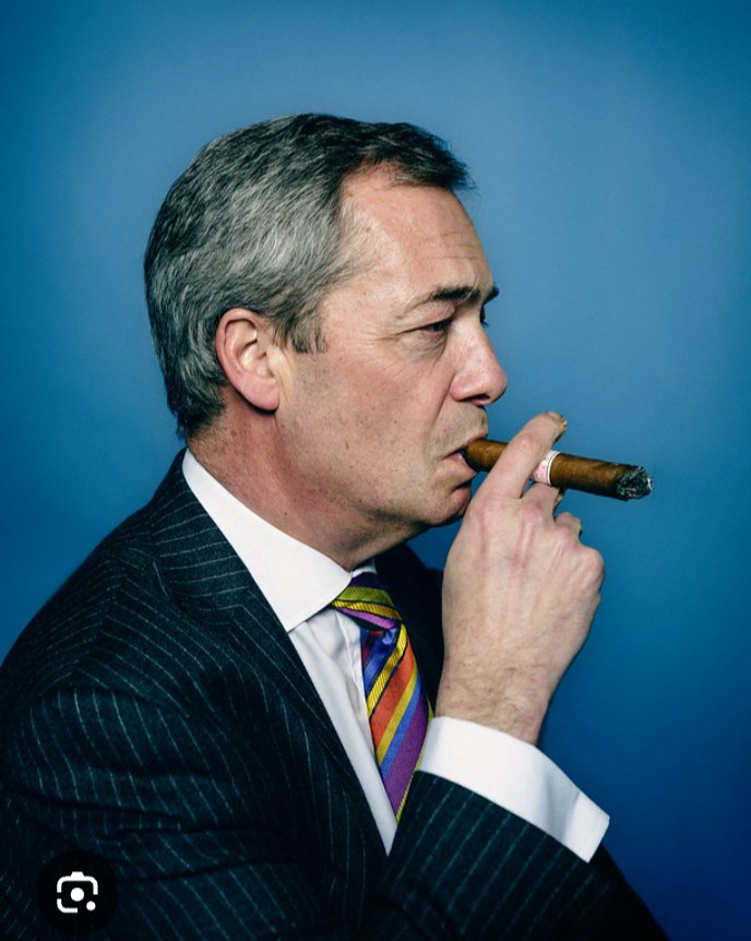 In light of a lot of responses to my praise of the NHS. I feel it necessary to say, you must be really, and I mean really thick to give your vote to wide boy Farage in the hope he'll make your life better. 😵‍💫