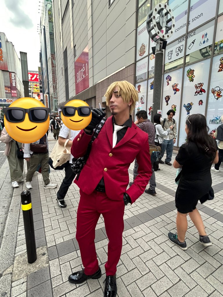 秋葉原にサンジ居た！！

めっちゃ男前だし似合ってて思わず写真お願いして、ぅpの確認もしちゃったよね

インスタのアカウントも教えてくれたし、めっちゃ良い人だったw

<a href="/mizterfilip/">Mr. Phillip</a> 

instagram.com/mizterfilip?ig…