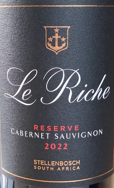ChristianEedes's tweet photo. Le Riche Reserve Cab 2022 strikes a balanced between power and poise. Review now live (subscribe to read): https://t.co/3jVnMmxaPG https://t.co/q73L096ERy