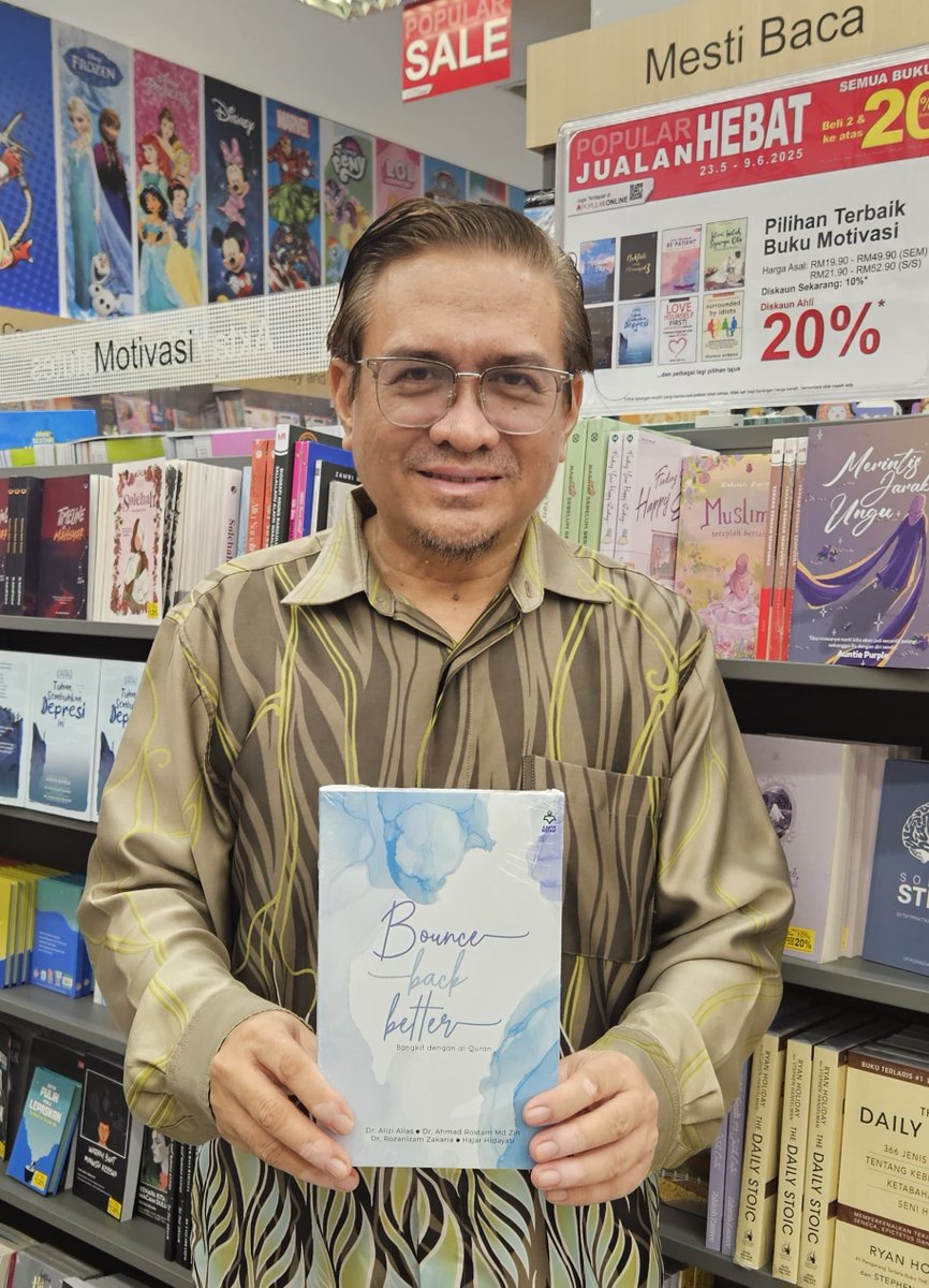 Buku "Bounce Back Better: Bangkit Dengan al-Qur'an" karya <a href="/DrAliziAlias/">Dr Alizi Alias, Organizational Psychologist</a> <a href="/zaidrostam/">DrRostam</a> <a href="/DrRozanizam/">Rozanizam Zakaria</a> &amp;  <a href="/hajarhidayati98/">hajarhidayati</a> ada dijual di <a href="/PopularMalaysia/">Popular Malaysia</a> 

Pautan:
popularonline.com.my/default/catalo…

Atau:
bit.ly/BounceBackBett…

<a href="/soulfitnessctr/">Soul Fitness Centre</a> 
<a href="/KaryaBestari/">karya.bestari</a> 
<a href="/karangkrafesque/">Karangkrafesque Reading Challenge</a>  
<a href="/Karangkraf/">Buku Karangkraf</a>