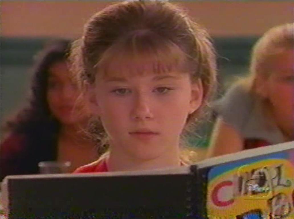 Disney_Wiki's tweet image. Happy Birthday, Jewel Staite
For Disney, she portrayed Rebecca Fisher in the Disney Channel series, #FlashForward, Callie Snow in #SoWeird and Tara VanHorn in the #HoneyIShrunkTheKids: The TV Show.