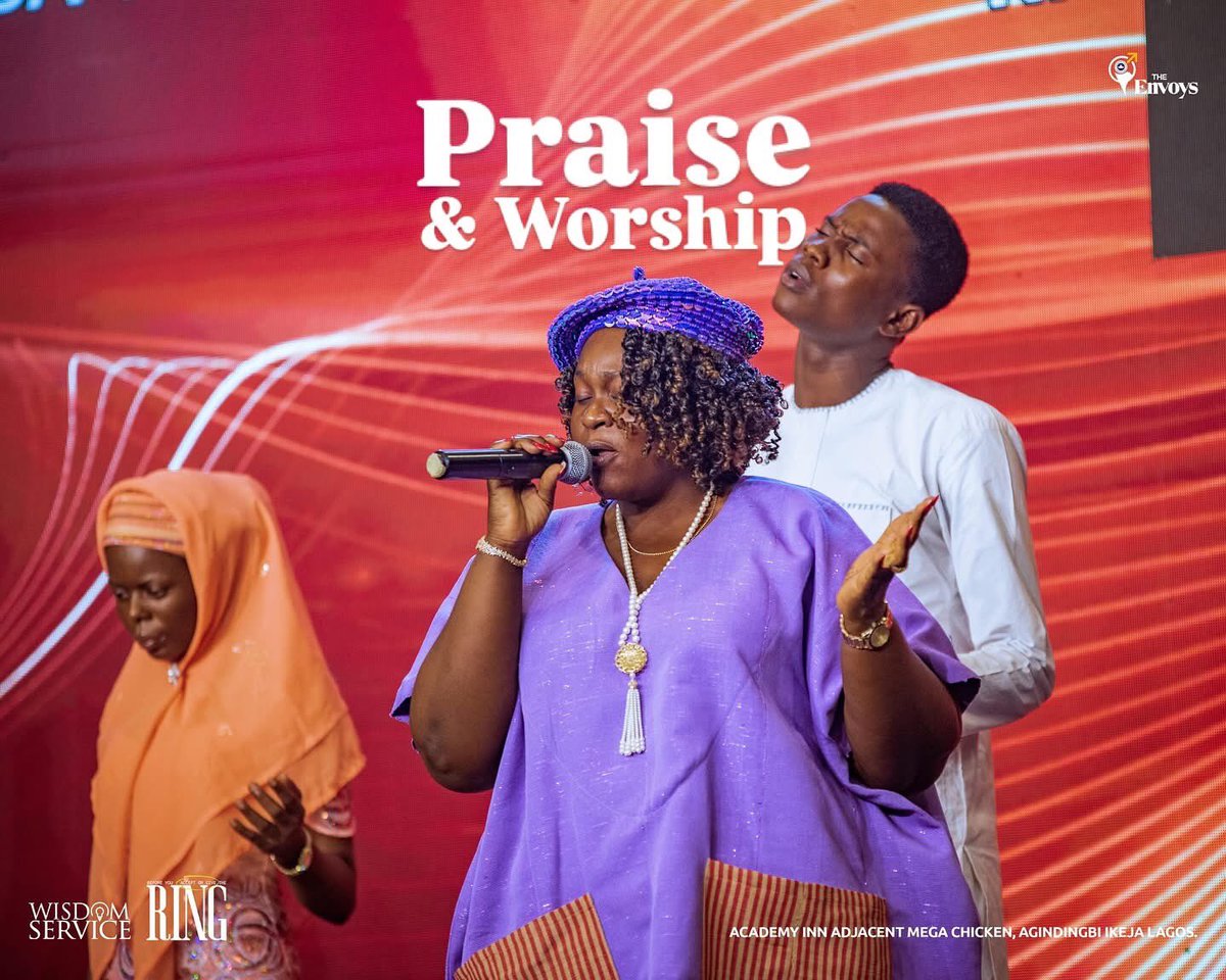 rccgtheenvoys's tweet photo. Praise &amp; Worship

#WisdomService
#RCCGTheEnvoys
#PDaniel https://t.co/OpqFVOO24L