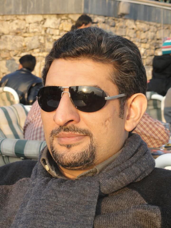 Muhmmadmateen30's tweet photo. سلمان فاروقی CEO
#BionicFilms کی دیگر تصاویر ہیں ، شہر کا باپ بننے کا شوق تھا اب پولیس کے خوف سے دفتر کو تالا لگاکر بھاگ گیا ہے جب پولیس پکڑ کر کورٹ میں پیش کریگی تویہ اس وقت پاگل پن کی ایکٹینگ کرکے چھوٹ جائے گا اور یہی ہوگا https://t.co/NUBfQuFiK1