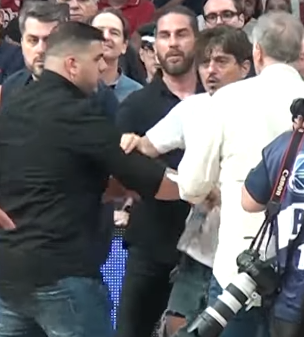 zaf✧ (@zafeiiii) on Twitter photo 