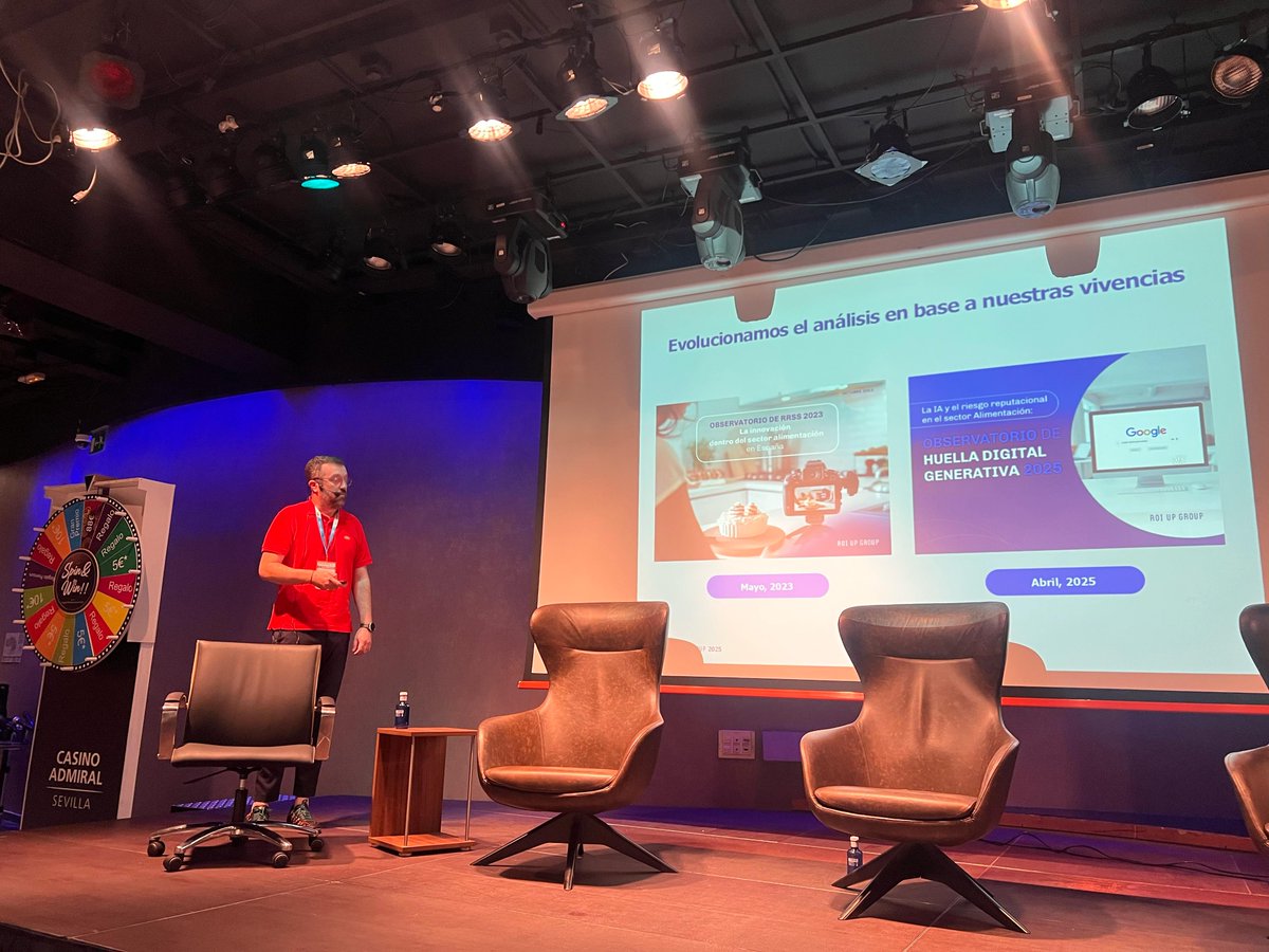 azurallyglobal's tweet image. ¡Estuvimos en el #EcommerceTourSevilla de @Ecommerce_es ! 

Presentamos  nuestro último Observatorio de Huella Digital Generativa sobre el sector Food Marketing y todo fue fenomenal. ¡Muchas gracias a Ecommerce News por invitarnos! 🙏

👉 bit.ly/4lJkICl #ROIUPGroup