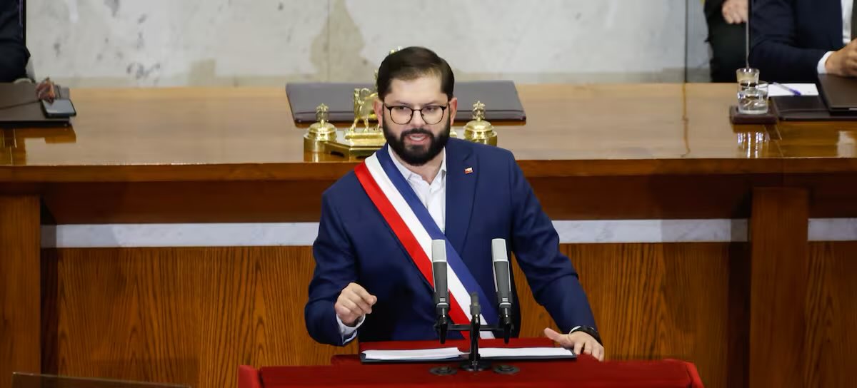 Radio 13c (@radio_13c) on Twitter photo “El gobierno fracasó absolutamente en materia de salud”. “Hay 500 mil personas más en lista de espera” <a href="/pdazan/">Paula Daza</a> exsubse de Salud Pública y directora de <a href="/CIPS_UDD/">Centro de Políticas Públicas e Innovación en Salud</a>
#CuentaPública2025
#CuatroCabezas
102.1📻 radio13c.cl🎧 📲
En YouTube: youtube.com/live/CpWjm9D77… “El gobierno fracasó absolutamente en materia de salud”. “Hay 500 mil personas más en lista de espera” <a href="/pdazan/">Paula Daza</a> exsubse de Salud Pública y directora de <a href="/CIPS_UDD/">Centro de Políticas Públicas e Innovación en Salud</a>
#CuentaPública2025
#CuatroCabezas
102.1📻 radio13c.cl🎧 📲
En YouTube: youtube.com/live/CpWjm9D77…
