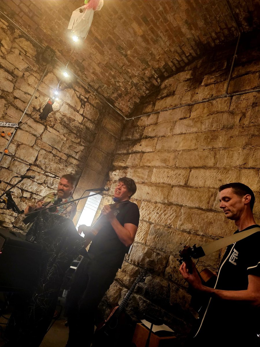 We’re kicking off #VolunteersWeek by celebrating the amazing work our team does outside of Ways to Wellness! 

From fixing teddy bears to playing ukulele, our team is giving back across the #NorthEast and #NorthCumbria. 

🧵