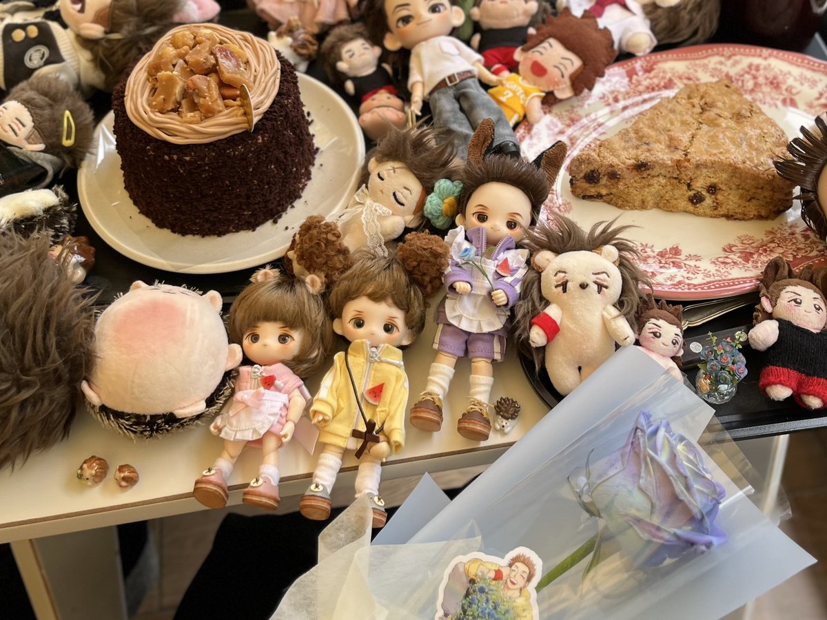 송남매 필수템 수박도 🍉 너무귀여워 🤤

#지햇님 #비투샵 #B2SHOP
<a href="/greenthumb_24/">쌀🌾</a>