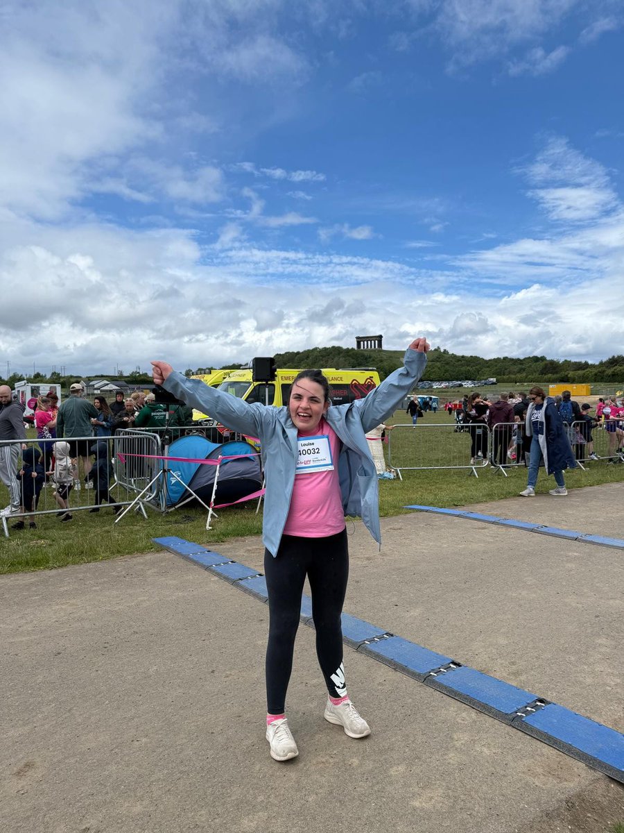 KEYFORT_Support's tweet image. We had a blast at the Sunderand Race for Life yesterday. Thanks to L who arranged it, we raised over £1,300. Well done to everyone involved! #raceforlife #teamspirit #emotional