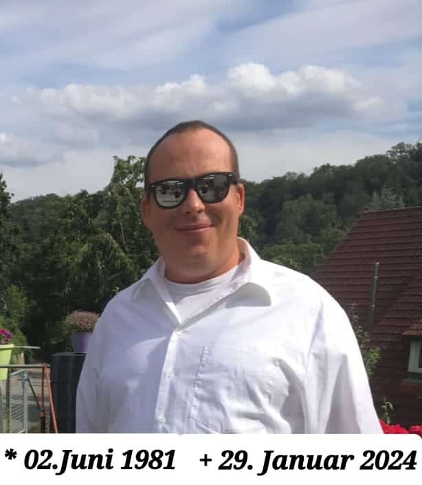 Heute, vor 44 Jahren hat unser Sohn das Licht der Welt erblickt. 
"Er war geboren um zu leben"... 
aber er wurde nur 42 Jahre alt