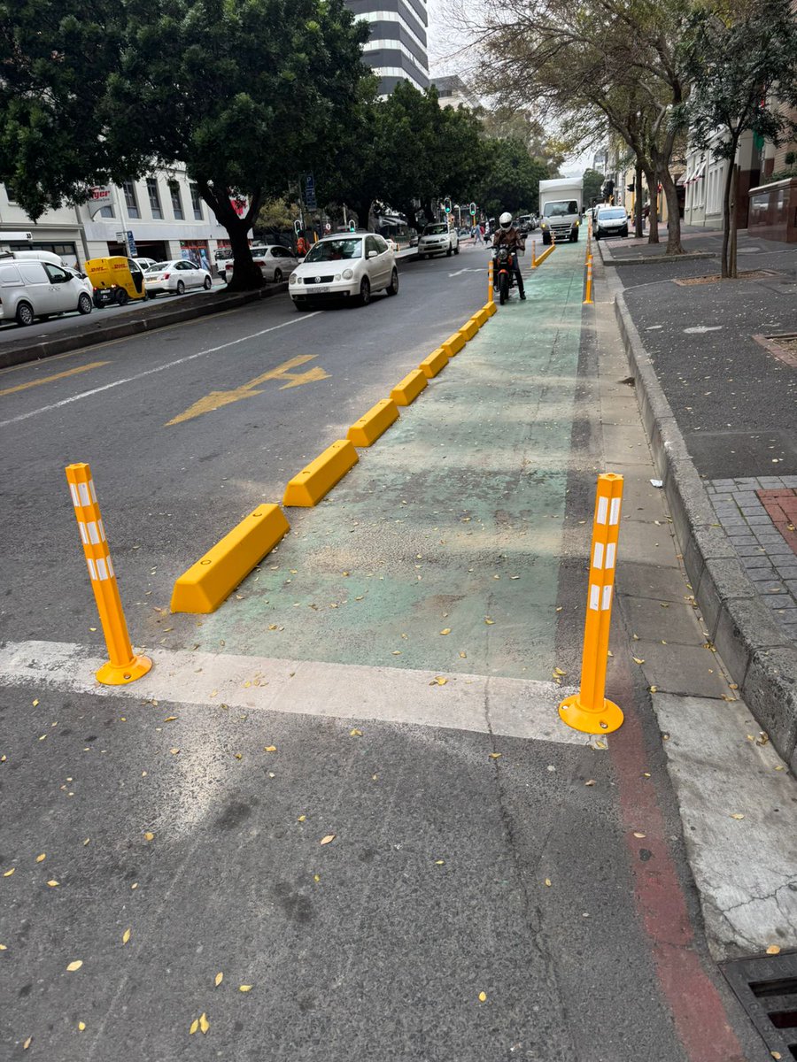 Team Pure Savage (@teampuresavage) on Twitter photo Good to see <a href="/CityofCT/">City of Cape Town</a> and <a href="/geordinhl/">Geordin Hill-Lewis</a> are taking protected bike lanes seriously in the centre of Cape Town on Bree Street. Hope there are more to come! Good to see <a href="/CityofCT/">City of Cape Town</a> and <a href="/geordinhl/">Geordin Hill-Lewis</a> are taking protected bike lanes seriously in the centre of Cape Town on Bree Street. Hope there are more to come!