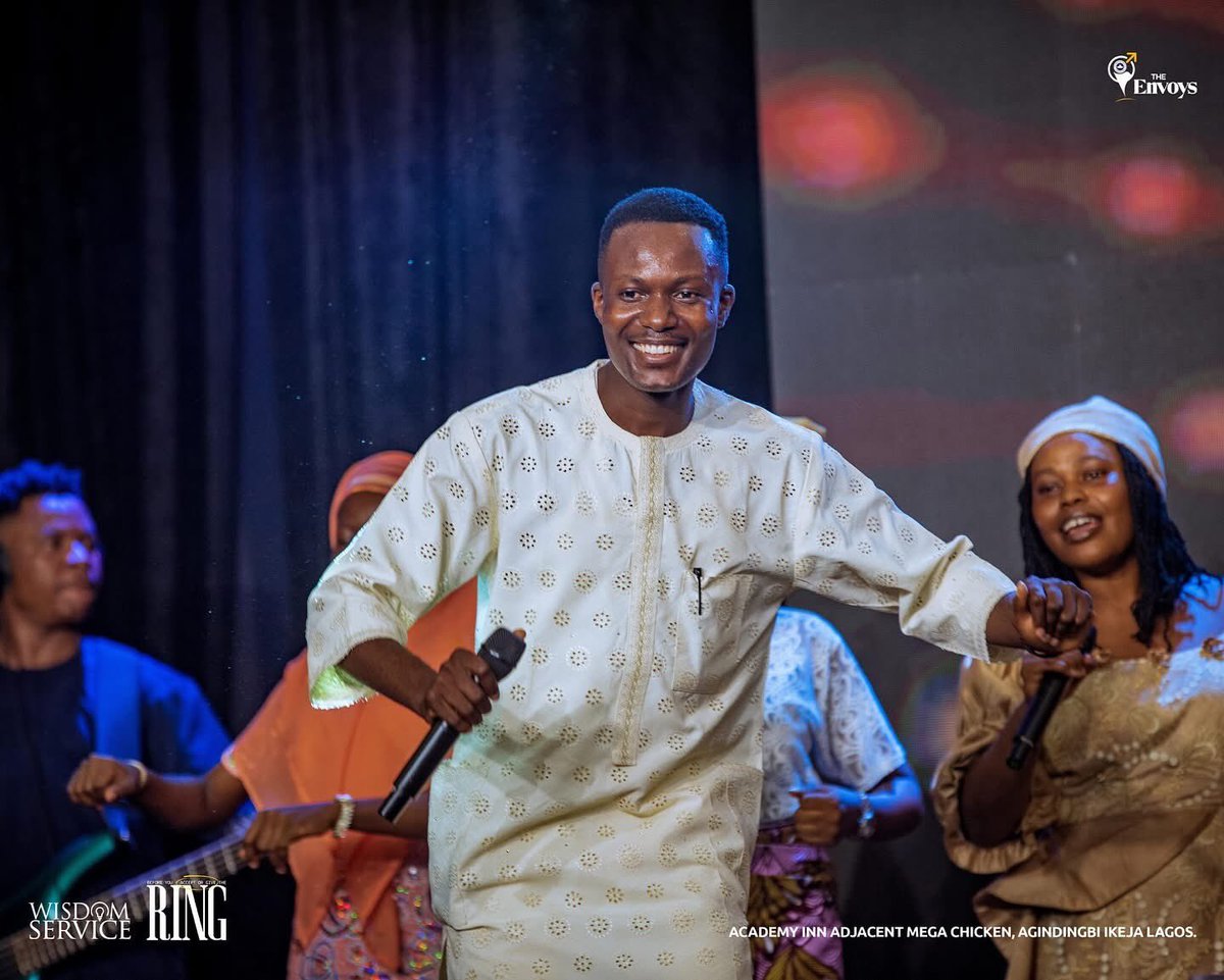 rccgtheenvoys's tweet photo. 🎶You’ve been faithful God 
From the ages past 
That is why Your name is forever more🎶

🎶Ha hallelujah
Ha hallelujah
For the Lord God Almighty reigns
Holy holy are you Lord God Almighty
Worthy is the Lamb🎶

~Living Waters Worship

#RCCGTheEnvoys
#Wisdomservice
#PDaniel https://t.co/jK9EhxMDQP