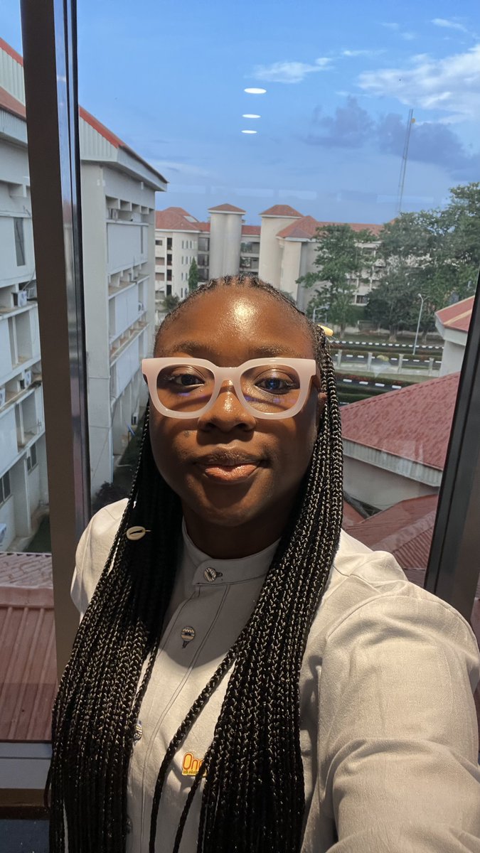 Competing with the person you should be learning from is a major error. One that costs you growth, wisdom, and opportunities.

In life and in any craft, ego can blur the line between inspiration and rivalry. 

When you see someone ahead of you, doing what you dream of, the