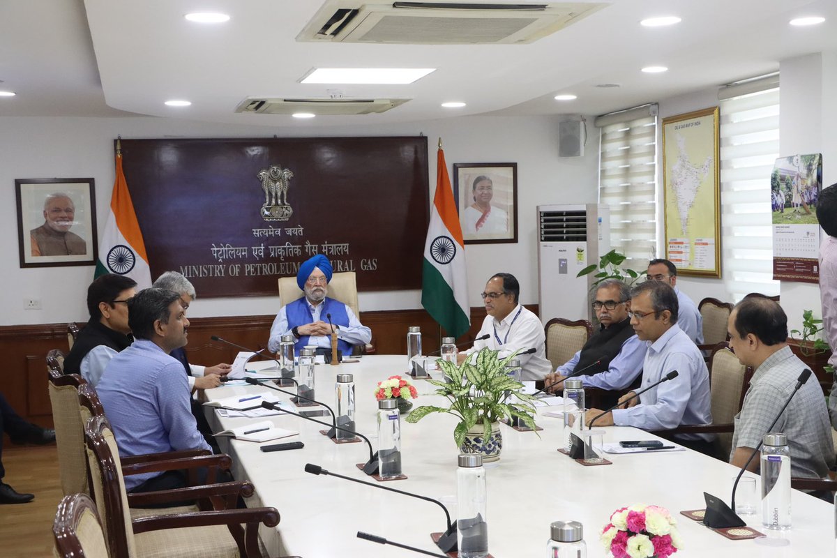 Hardeep Singh Puri (@hardeepspuri) on Twitter photo Reviewed performance of the Centre of Excellence in Oil, Gas & Energy being run at <a href="/iitbombay/">IIT Bombay</a> with the support of OMCs and energy sector entities to conduct research, develop industry user specific technologies and impart skill training.
<a href="/PetroleumMin/">Ministry of Petroleum and Natural Gas #MoPNG</a> <a href="/ONGC_/">Oil and Natural Gas Corporation Limited (ONGC)</a> <a href="/OilIndiaLimited/">Oil India Limited</a> Reviewed performance of the Centre of Excellence in Oil, Gas & Energy being run at <a href="/iitbombay/">IIT Bombay</a> with the support of OMCs and energy sector entities to conduct research, develop industry user specific technologies and impart skill training.
<a href="/PetroleumMin/">Ministry of Petroleum and Natural Gas #MoPNG</a> <a href="/ONGC_/">Oil and Natural Gas Corporation Limited (ONGC)</a> <a href="/OilIndiaLimited/">Oil India Limited</a>