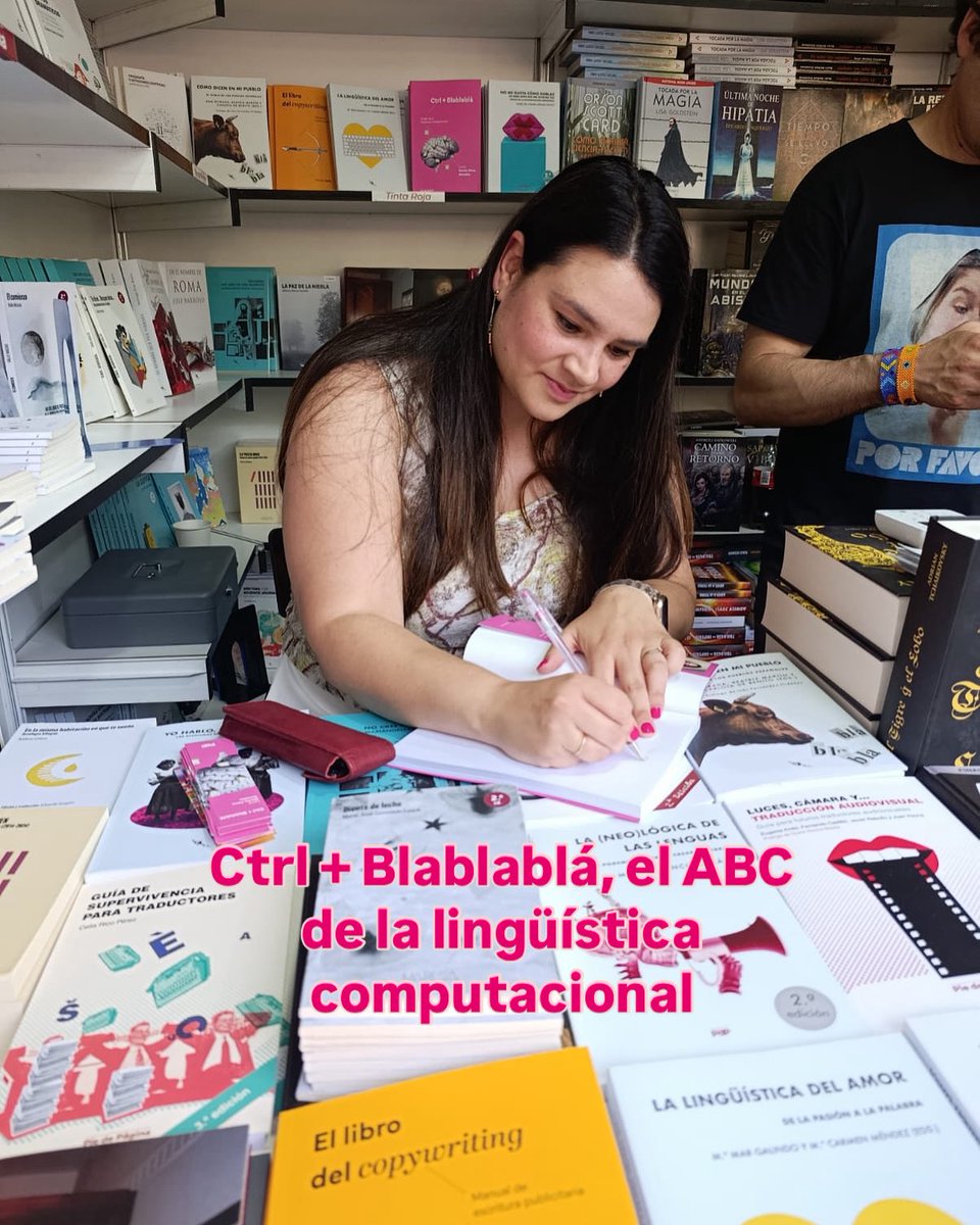 🩷 Muchísimas gracias a todos los que os acercasteis ayer a la Feria del Libro.

Me parece aún increíble haber publicado un libro, haber estado firmando ayer y sobre todo... ¡que agotarais todos los libros que <a href="/editorialpdp/">Pie de Página</a> llevó a la Feria!

📖 Hoy ya han sido repuestos.