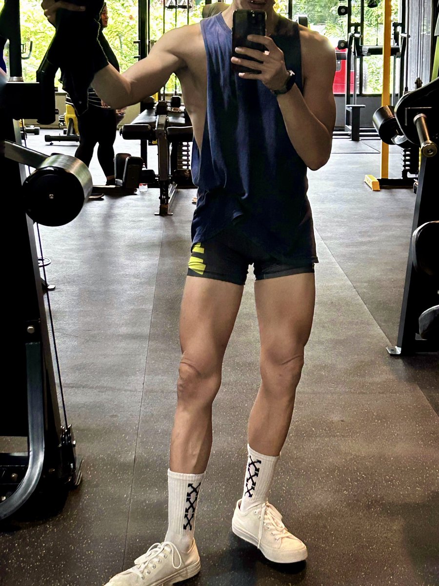 Setidaknya rada gak chicken legs