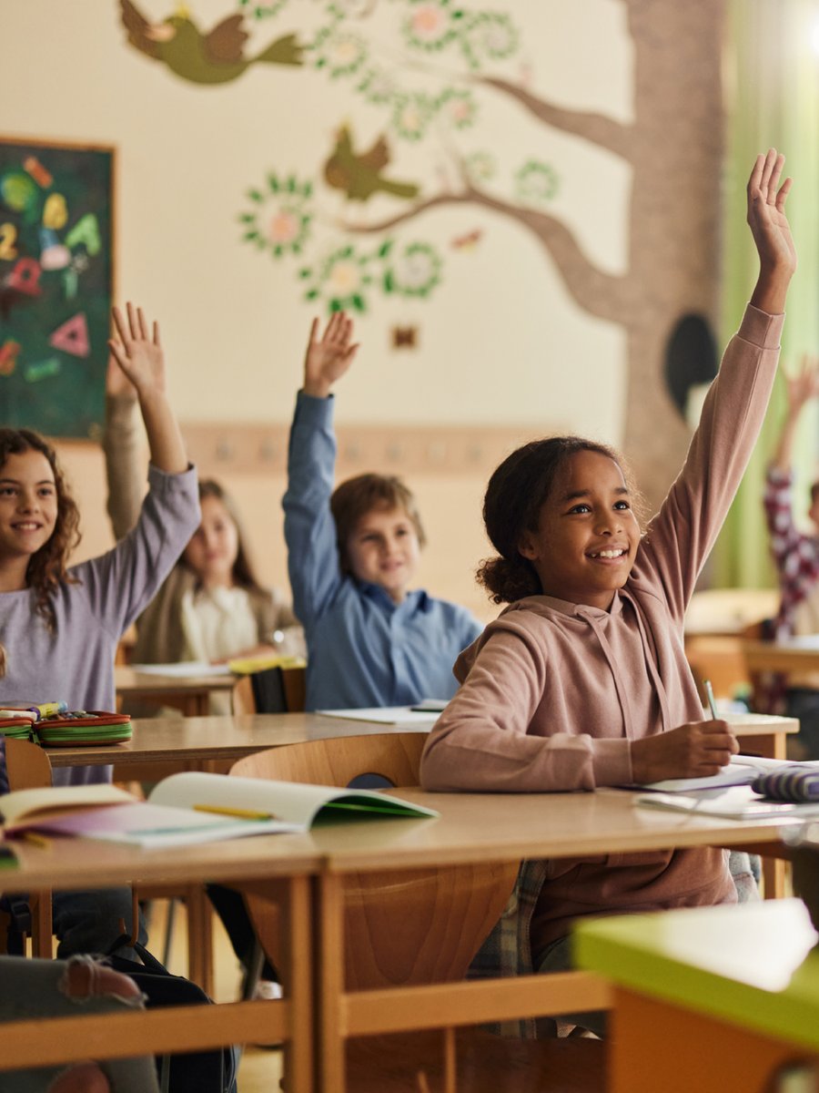 Did your child have a dental screening at their school? They may be eligible for Healthy Smiles Ontario or the Canadian Dental Care Plan. To find out if your child qualifies, contact the Simcoe Muskoka District Health Unit at 1-877-721-7520 ext. 8804.