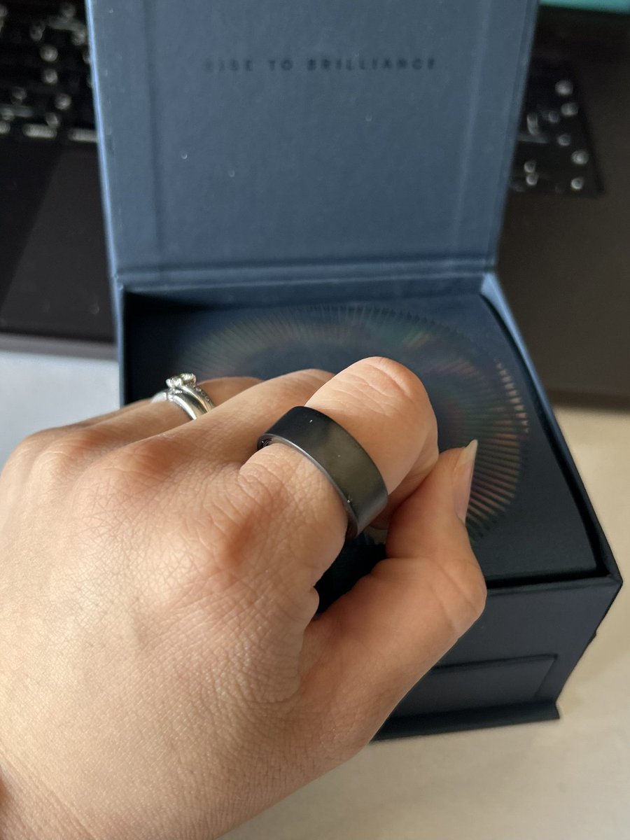 maivien's tweet photo. Love my new Luna Ring 💜 #DigitalHealth #WellnessTech #SmartRing #MindBodyTech @thelunazone_ https://t.co/iIVeUx6WS6