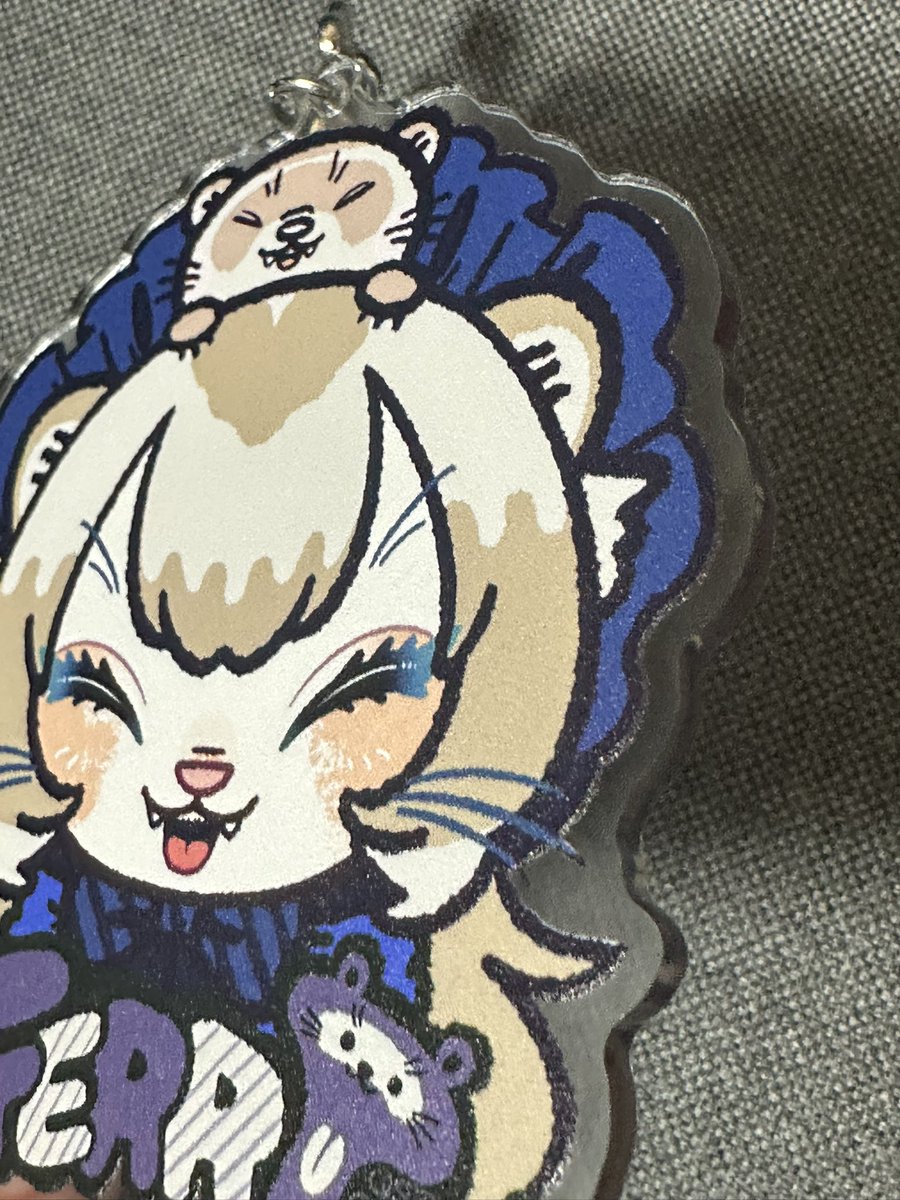 「フェレットの擬人化ちゃん 両面印刷なので裏も表も表情違いのフェレットちゃんが楽し」|usachimu's!!のイラスト