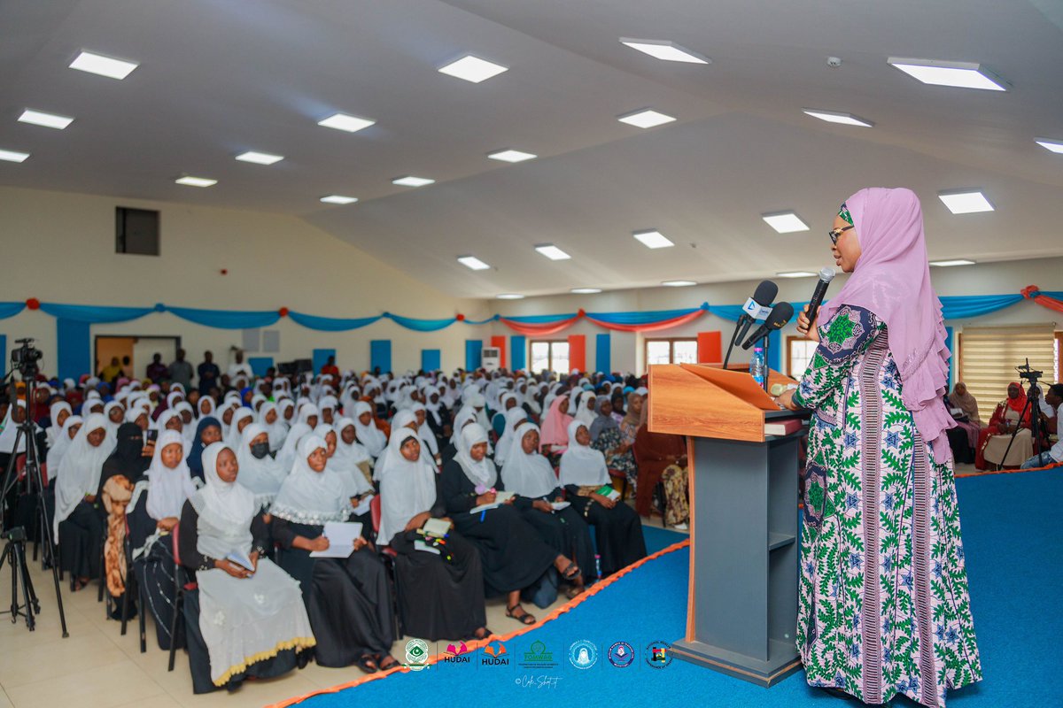 gmsa_official's tweet photo. ✨ Moments from the Muslim Women Conference ’25!
A day filled with inspiration, impact, and the power of sisterhood. Thank you to all our amazing speakers, panelists, and participants for making it memorable. 💫
#MWC25 #EmpoweredMuslimWomen #FaithLeadershipImpact #LadiesOnly https://t.co/q4YHui1epW
