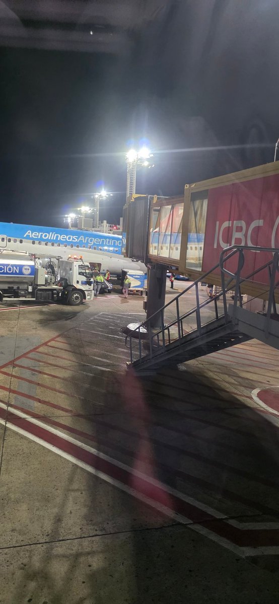 NINOVIMO <a href="/maru2310/">JeSuisLaBlonde🇮🇱</a>