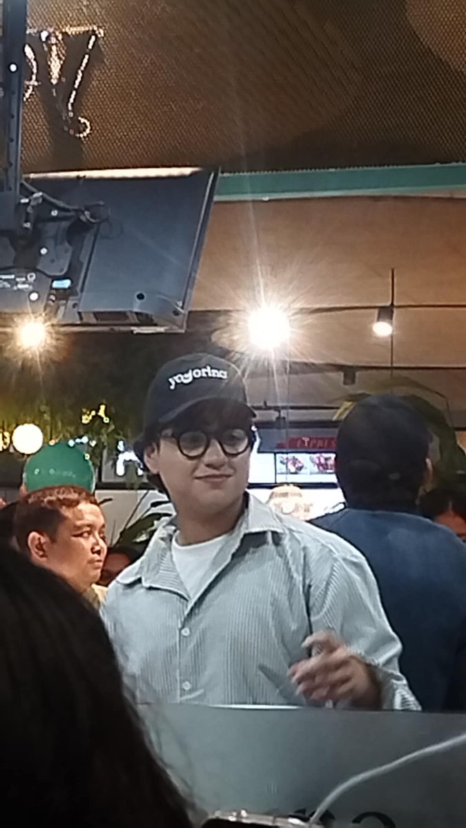 4rabin_'s tweet photo. last friday https://t.co/ju3NBz0VXM