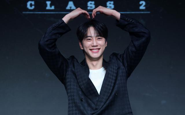 #LeeJunYoung reportedly will be the lead for a new rom-com drama #WhoAreYou with #ChaJooYoung (currently the strong candidate for the female lead).

m.entertain.naver.com/now/article/46…
#KoreanUpdates VF