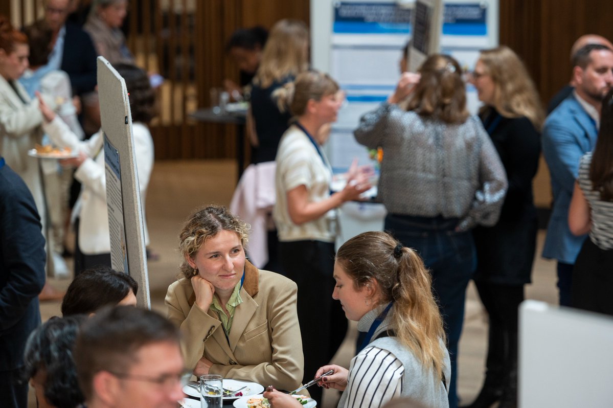 Government Outcomes Lab (@golaboxford) on Twitter photo 🌟 #SOC25: "Institutionalising outcomes and impact: partnerships for systemic change"
Join leading experts at <a href="/BlavatnikSchool/">Blavatnik School of Government</a> to explore collaboration for better outcomes in uncertain times.
📅 4-5 Sept 2025
📍 Oxford & Online
🔗 Book now: oxforduniversitystores.co.uk/product-catalo… 🌟 #SOC25: "Institutionalising outcomes and impact: partnerships for systemic change"
Join leading experts at <a href="/BlavatnikSchool/">Blavatnik School of Government</a> to explore collaboration for better outcomes in uncertain times.
📅 4-5 Sept 2025
📍 Oxford & Online
🔗 Book now: oxforduniversitystores.co.uk/product-catalo…