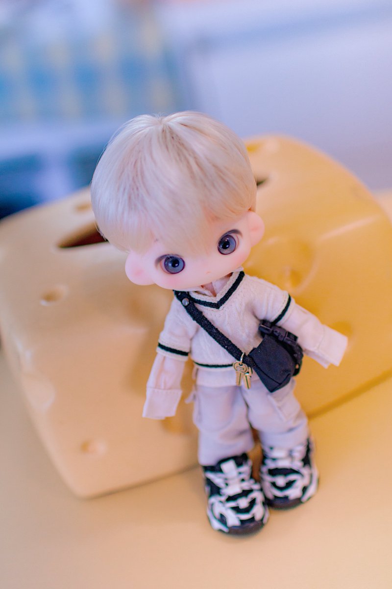 바부 몽몽이

#oddsmore #디토헤드 #비투샵 #멍틀리에