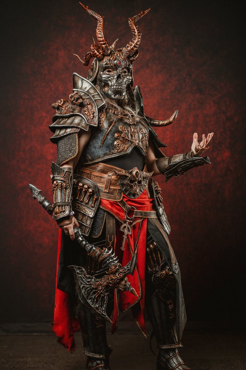 anhyracosplay's tweet photo. 🥳I want to celebrate my birthday with this super cool photos of my Awoken Coldiron Armor from Diablo IV taken by @Eosandy at @FantasyBasel this weekend!❤️ I love them so much! https://t.co/QHojSZiuho