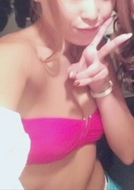 【無料サイトの決定版】 これを見なさい自撮り祭りｗ 女子は本当はみんなに見てほしい欲が強いんだよ？ 一回覗いてみれば？？♡⇒ bit.ly/2HqJwR3