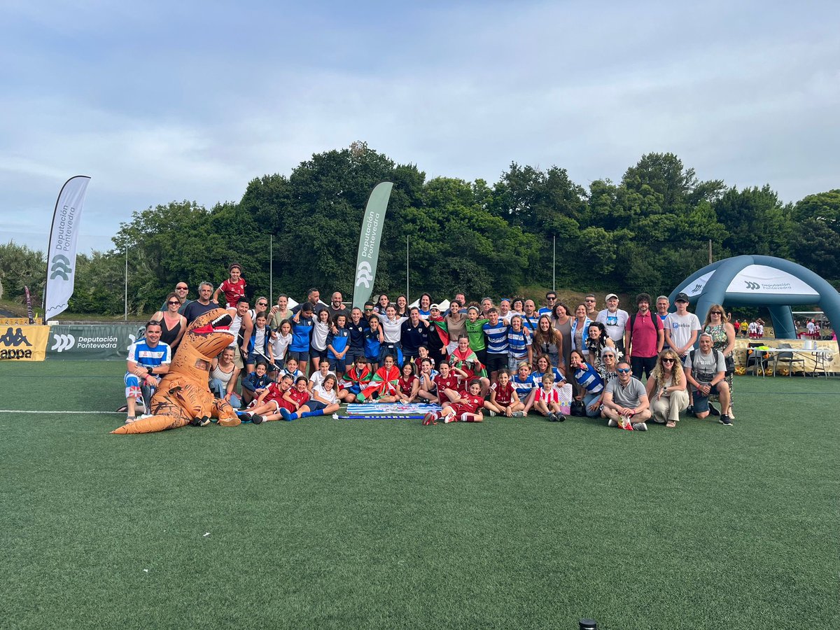 Bizkerre FT (@bizkerreft) on Twitter photo Fin de semana inolvidable para el Alevin Gobela y Alevin Bolue en el torneo <a href="/rcsoccercup/">Ramiro Carregal Soccer Cup</a>!
Volveremos 💙 Fin de semana inolvidable para el Alevin Gobela y Alevin Bolue en el torneo <a href="/rcsoccercup/">Ramiro Carregal Soccer Cup</a>!
Volveremos 💙