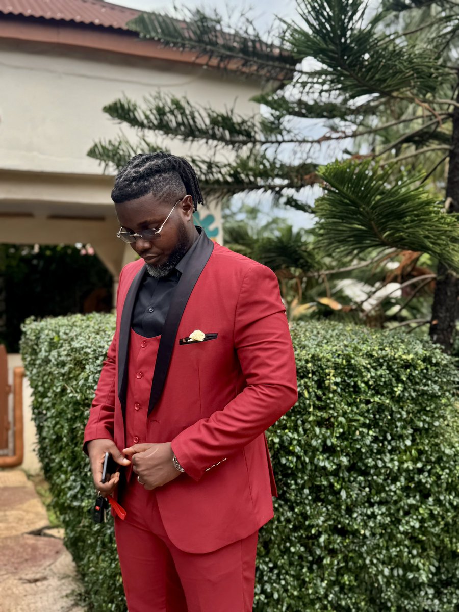 Happy +1🎂 to me. #TheLegendaryMixMasta
Thank God for the gift of life to see yet another birthday in good health, strength and happiness.
Thank you for bringing me thus far. #Grateful
UP is the ONLY way from here🙏🏽

#HappyNewMonth #Gemini #birthdayboy
#ontheRAMPAGE