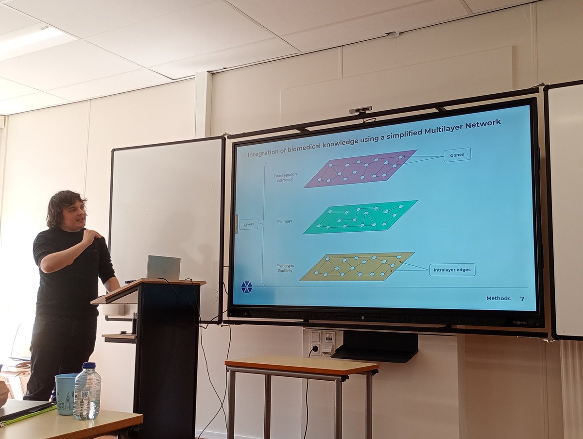 netbiomed2025's tweet image. Iker Nuñez-Carpintero shows us his integrative #multilayer approach to explore rare neuromuscular disorders. Particularly he&apos;s focusing on cardiac and skeletal muscle myopathies. Join us at #NetBioMed2025, a @NetSciConf satellite at #NetSci2025!