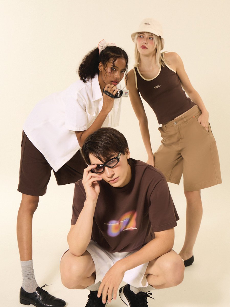 The Untitled Shade collection reflects the spectrum it celebrates. Genderless silhouettes, blendable colors, and pieces that shift with you.

Available starting Jun 5, 2025, at 12:00 PM (GMT+7) on
LINE SHOPPING: shop.line.me/@alwayswonder.… 
Website: alwayswonder-co.com