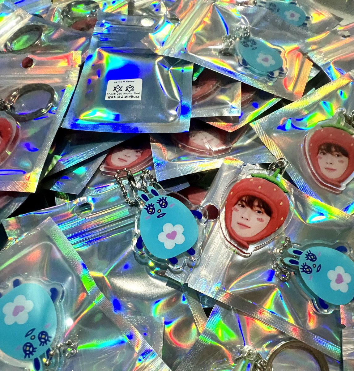 💟 The 4th ASTROAD 💟
⭐️ STARGRAPHY ⭐️

주문이 늦어서 죄송하지만 아로하에게 꼭 전달하고 싶어요 💟⭐️ 인사해주세요😊

🕰️시간:2025-6-7
📍장소 : INSPIRE ARENA, seoul

#ASTROADinSeoul
 #ASTRO #아스트로 
#아로하 #AROHA💜  
#STARGRAPHY #ASTROAD