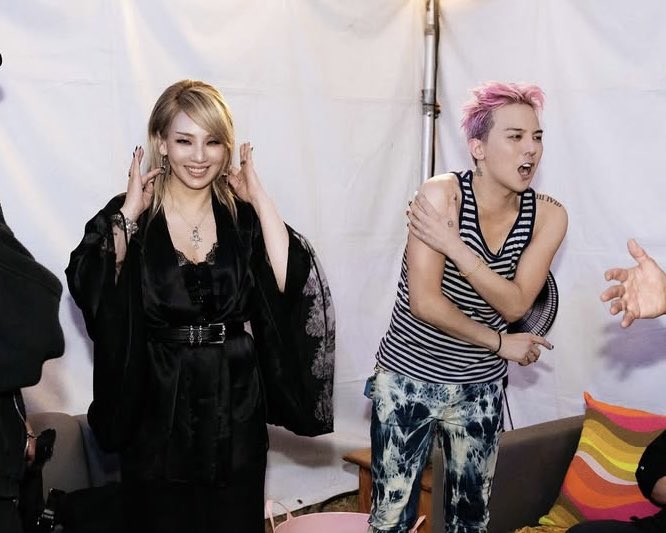 lchaerinvids's tweet photo. THIS PHOTO SEQUENCE ๐ https://t.co/v09ZA32Ulu