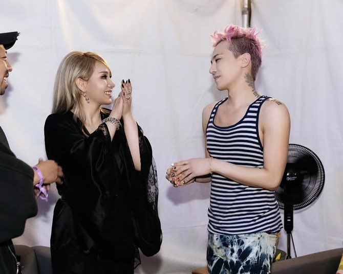 lchaerinvids's tweet photo. THIS PHOTO SEQUENCE ๐ https://t.co/v09ZA32Ulu