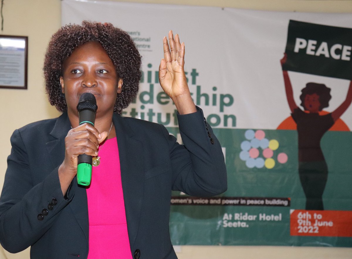 TheWIPCentre's tweet image. On giving women their flowers while they can smell them...🌸

𝗧𝗼𝗱𝗮𝘆,𝘄𝗲 𝗵𝗼𝗻𝗼𝘂𝗿 𝘁𝗿𝗲𝗻𝗱𝘆 𝗝𝘂𝗹𝗶𝗲✨

@WereJuliet is our phenomenal Deputy Executive Director whose bold leadership, commitment, &amp;amp; heart for community have shaped the space for over 25 years💜

🧵