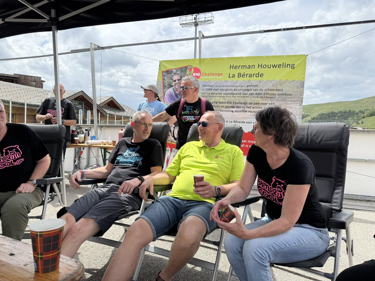 BIGChallenge (@bigchallenges) on Twitter photo Koersweek <a href="/alpedhuzes/">Alpe d'HuZes</a> is afgetrapt. Warm ontvangst in welkomstcafe BIG Challenge op zondag. De boerderijen in goede handen achter gelaten en inzetten voor een ander. Doneren kan nog steeds. Elke euro 100 procent naar <a href="/kwf_nl/">KWFKankerbestrijding</a> Koersweek <a href="/alpedhuzes/">Alpe d'HuZes</a> is afgetrapt. Warm ontvangst in welkomstcafe BIG Challenge op zondag. De boerderijen in goede handen achter gelaten en inzetten voor een ander. Doneren kan nog steeds. Elke euro 100 procent naar <a href="/kwf_nl/">KWFKankerbestrijding</a>
