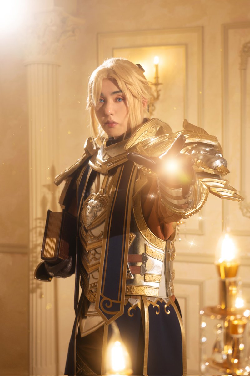 arineon_cos's tweet photo. 20250525 안두인 린 개인촬영(1)
World Of Warcraft - Anduin Wrynn
"빛이 우리와 함께 합니다!"
-갑옷, 검 제작 : 특수소품 제작소 '수작'
-원단 장식 제작 : @CostumeProducer
-사진 촬영 : @Chloe_gwak_
-스튜디오 : @kosya_studio
#AnduinWrynn #WorldOfWarcraft #BattleForAzeroth https://t.co/3ExvSShKcs