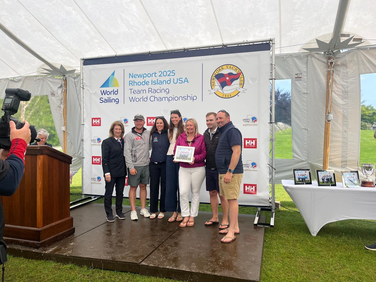 Islandstats tweet media