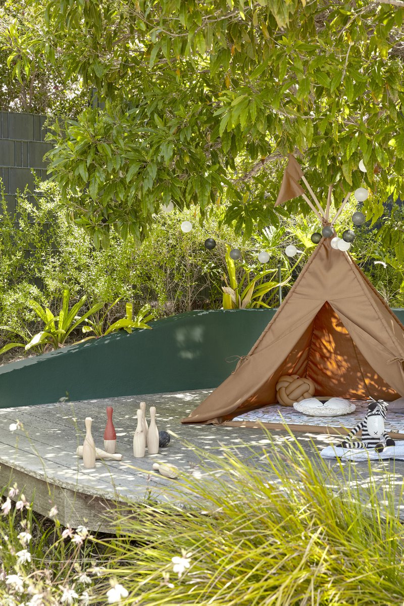 AshbyDecCentre's tweet image. #LittleGreene #Paints in stock, tinted to order in #Ashby Decorator Centre.

#Interior &amp;amp; #Exterior paints, highest quality.

Order in store, over the phone or online. Local delivery available

#English #Heritage #Colours Brush out boards &amp;amp; advice in store.

#Ashbydelazouch #DIY