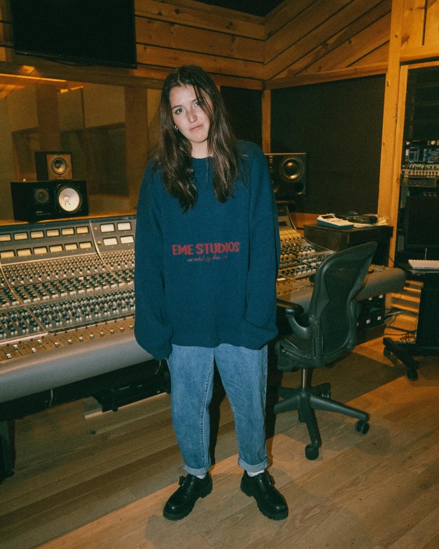 Polydor Records (@polydorrecords) on Twitter photo Good Neighbours release a new version of 'Starry Eyed' with <a href="/chelseacutler/">chelsea cutler</a> ✨
#GoodNeighbours #ChelseaCutler Good Neighbours release a new version of 'Starry Eyed' with <a href="/chelseacutler/">chelsea cutler</a> ✨
#GoodNeighbours #ChelseaCutler