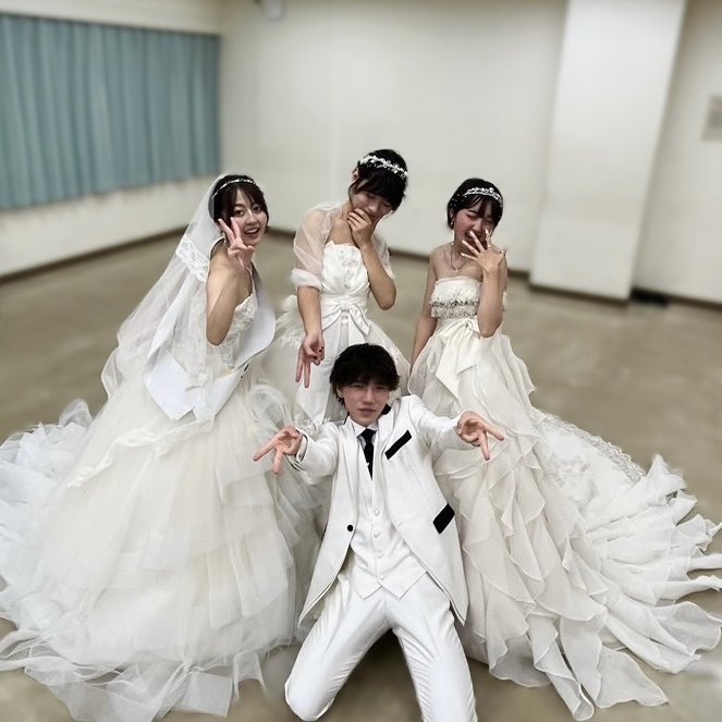 \ \応募締切まであと4日‼️/ /

「自分をもっと好きになりたい」
「何かに挑戦したい」
そんなあなたを私たちは待っています！

まだまだお待ちしております！
応募はこちらから！⬇️
docs.google.com/forms/d/e/1FAI…

#つくコレ #tsukubacollection2025 #筑波大学 #雙峰祭2025